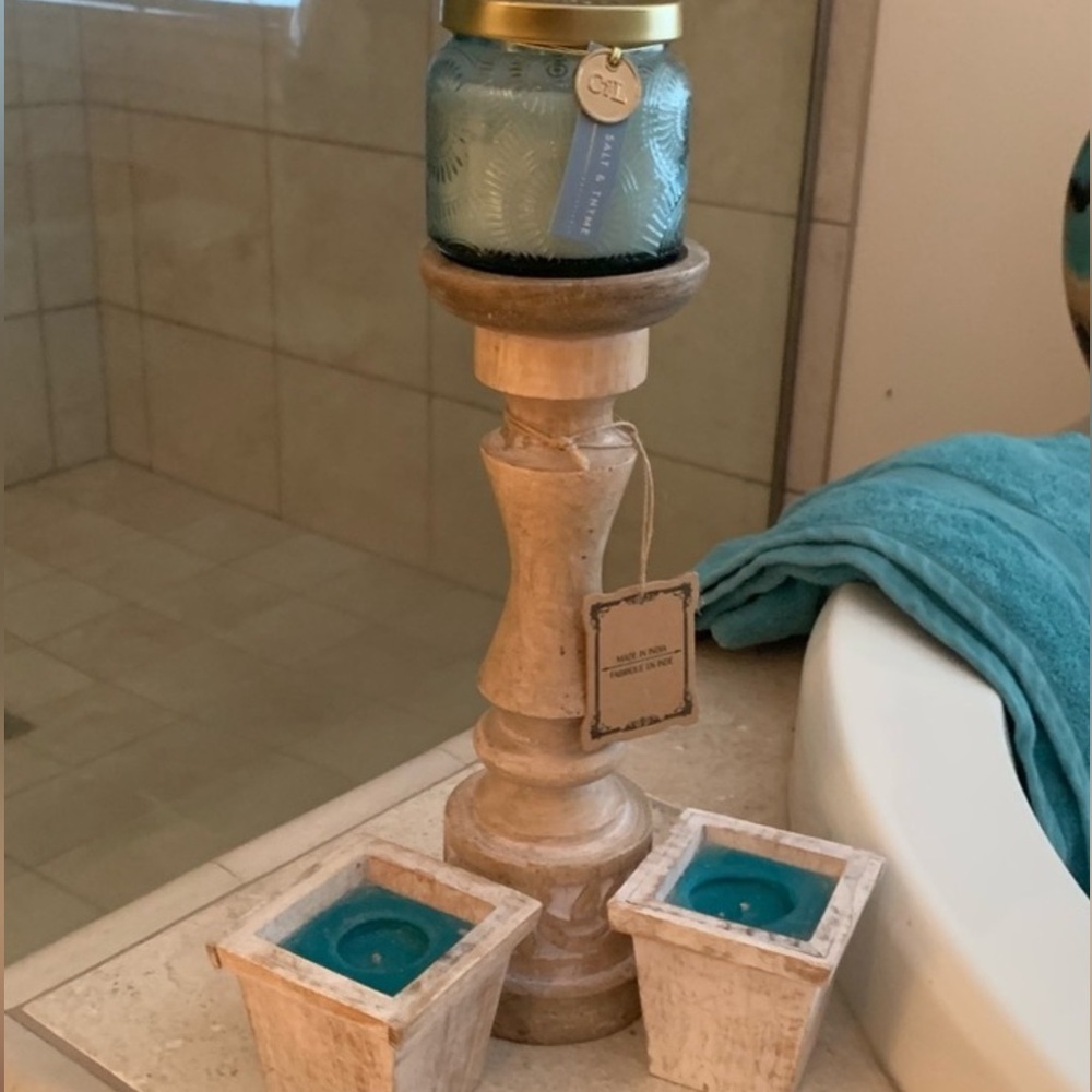 Rustic Wooden Candlestick with Turquoise Accent Candles